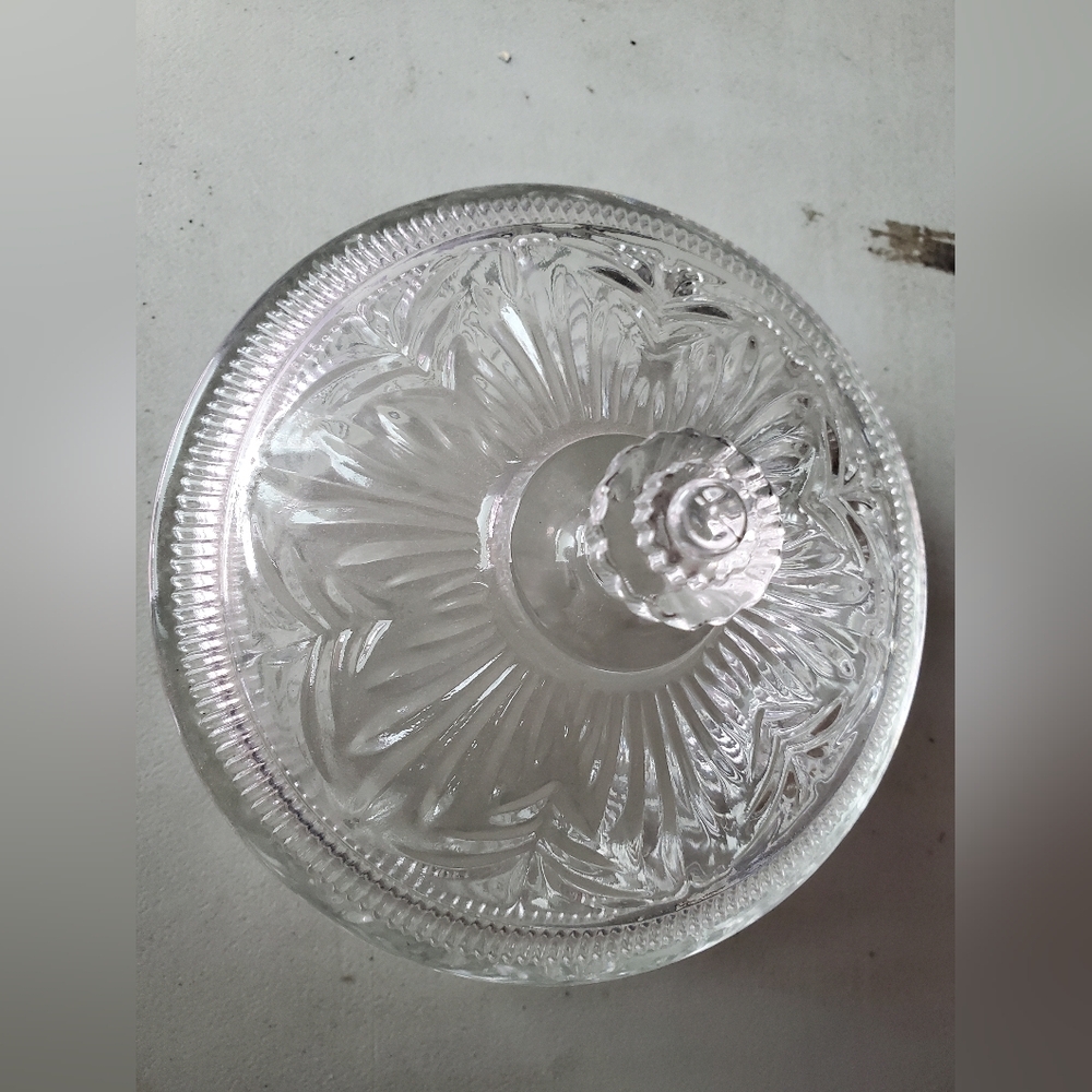 Avon Covered Candy Dish